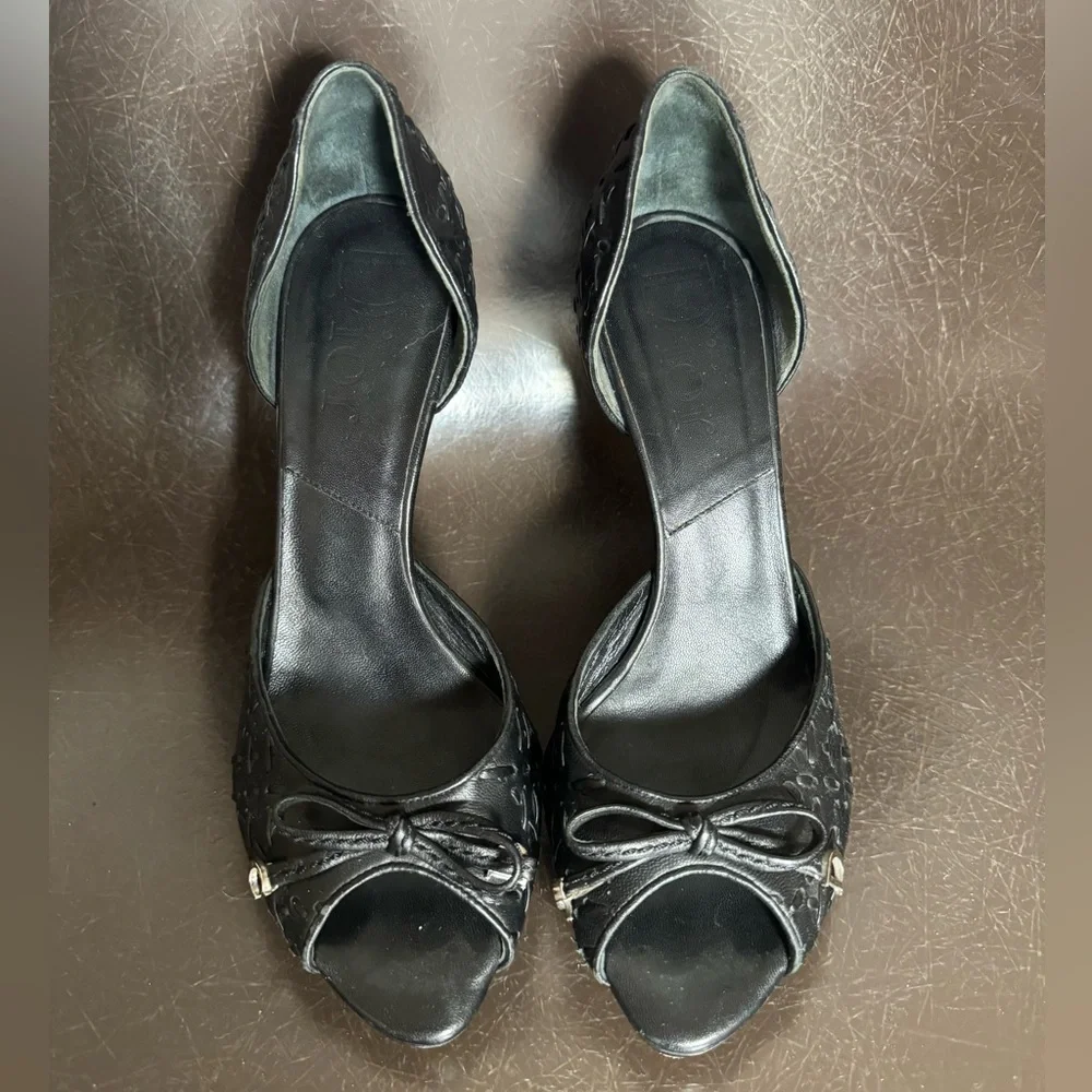 Dior Black Heels with Embossed Design - Picture 2 of 6